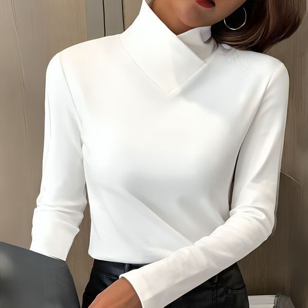 Liora | T-shirt Col Roulé Chic