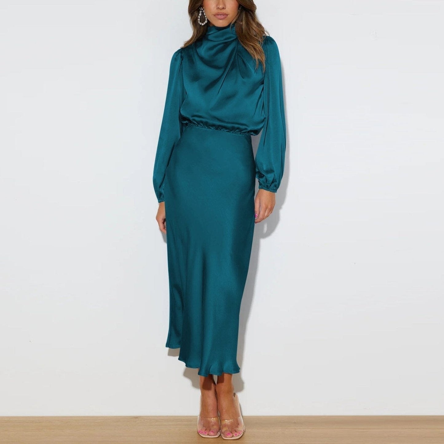 Evelyn | Élégante Robe en Soie à Manches Longues