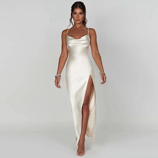Lily | Robe Maxi en Satin avec Fines Bretelles
