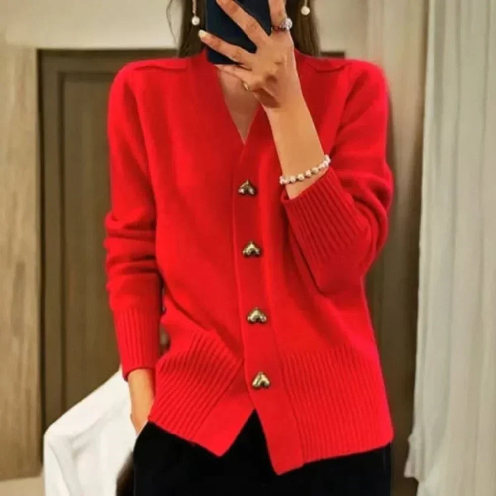 Ciara | Gilet élégant avec boutons en forme de cœur