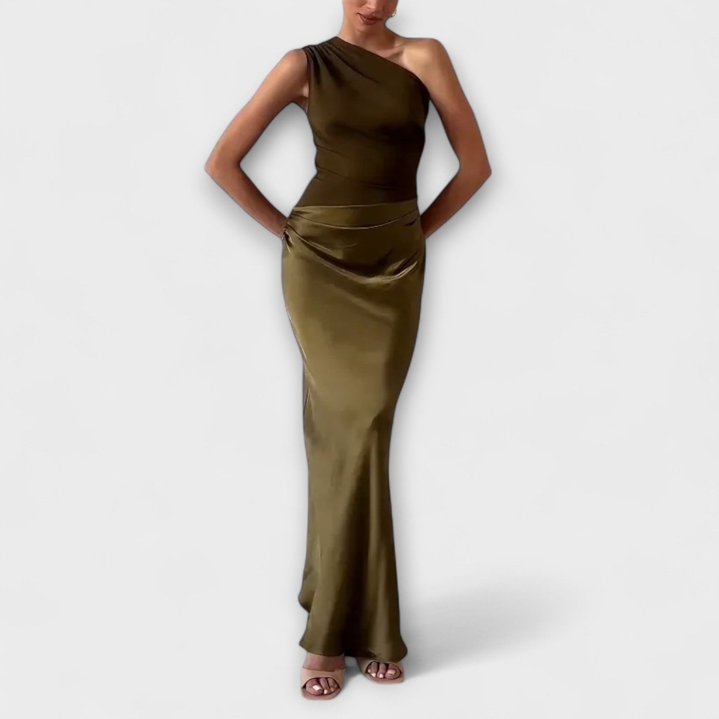 Duc | Robe Maxi Plissée Élégante à Une Épaule