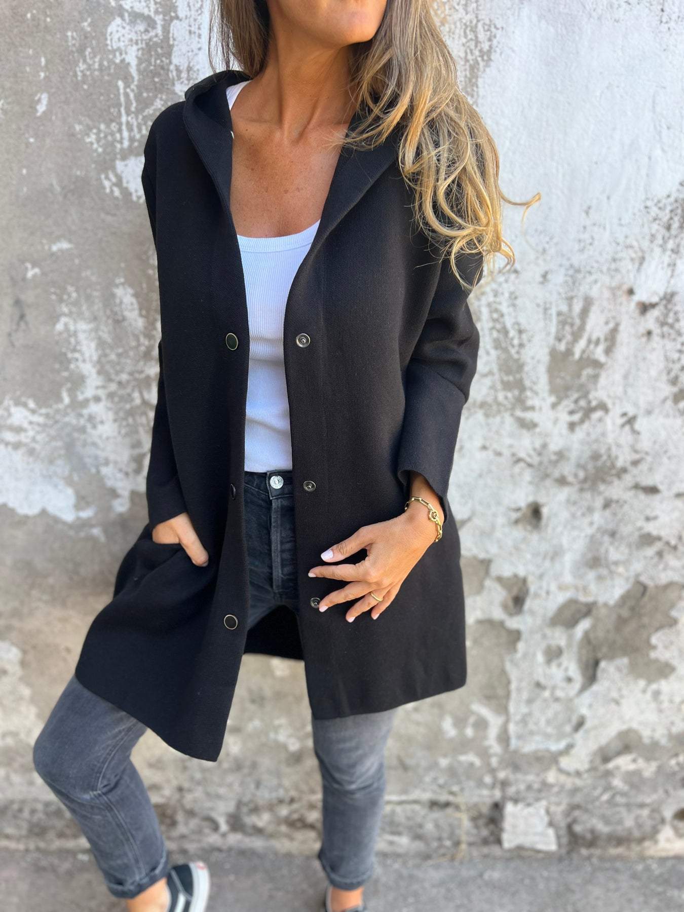 Appolinia | Cardigan avec Boutons et Capuche