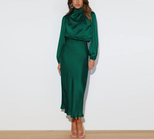 Evelyn | Élégante Robe en Soie à Manches Longues