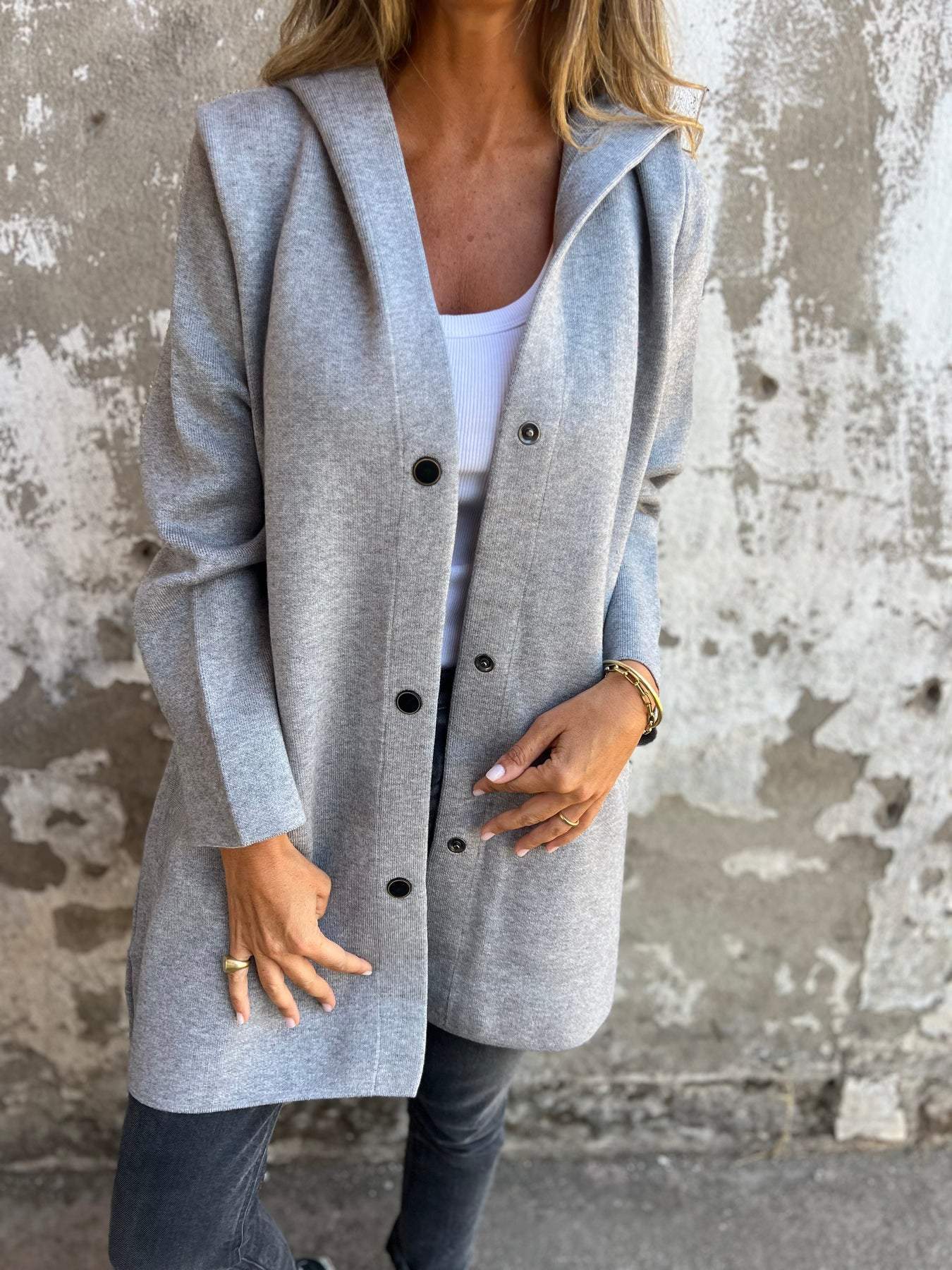 Appolinia | Cardigan avec Boutons et Capuche