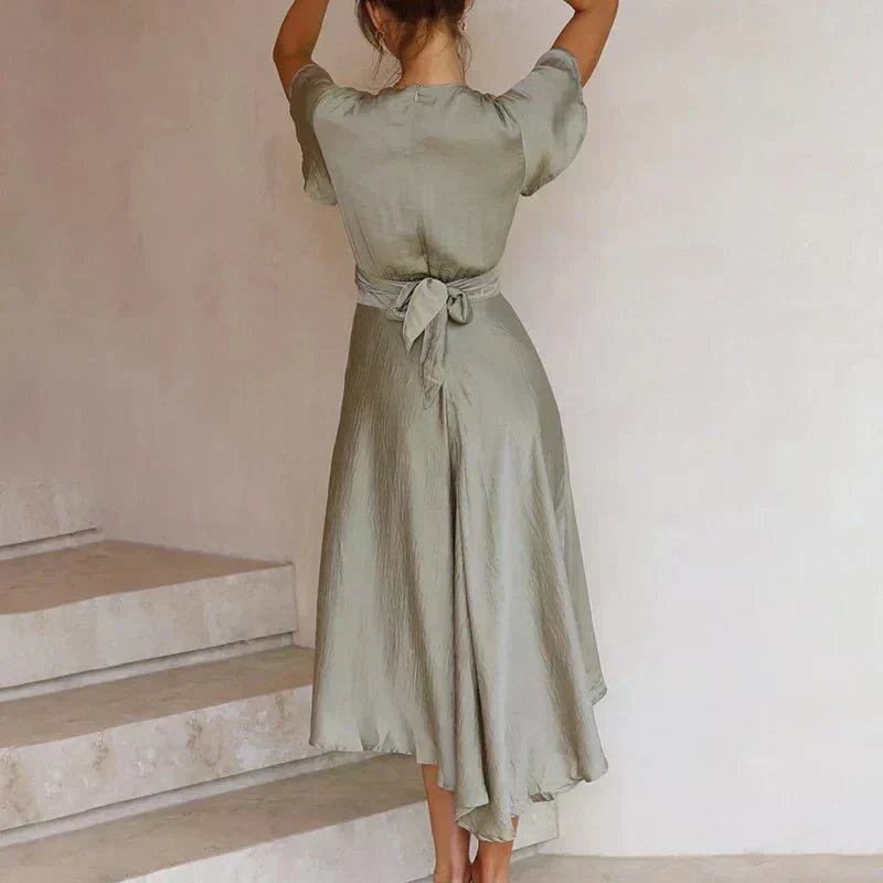 Rosella | Robe Midi Élégante avec Manches Flutter